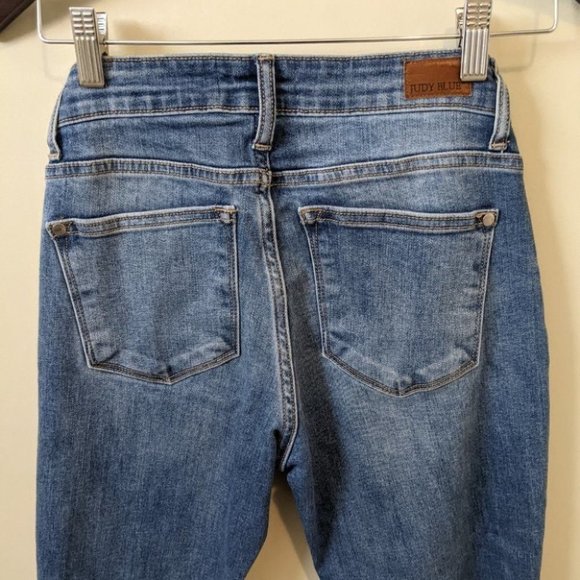 Judy  Blue Boyfriend Fit Jeans 1/25 - Picture 4 of 7